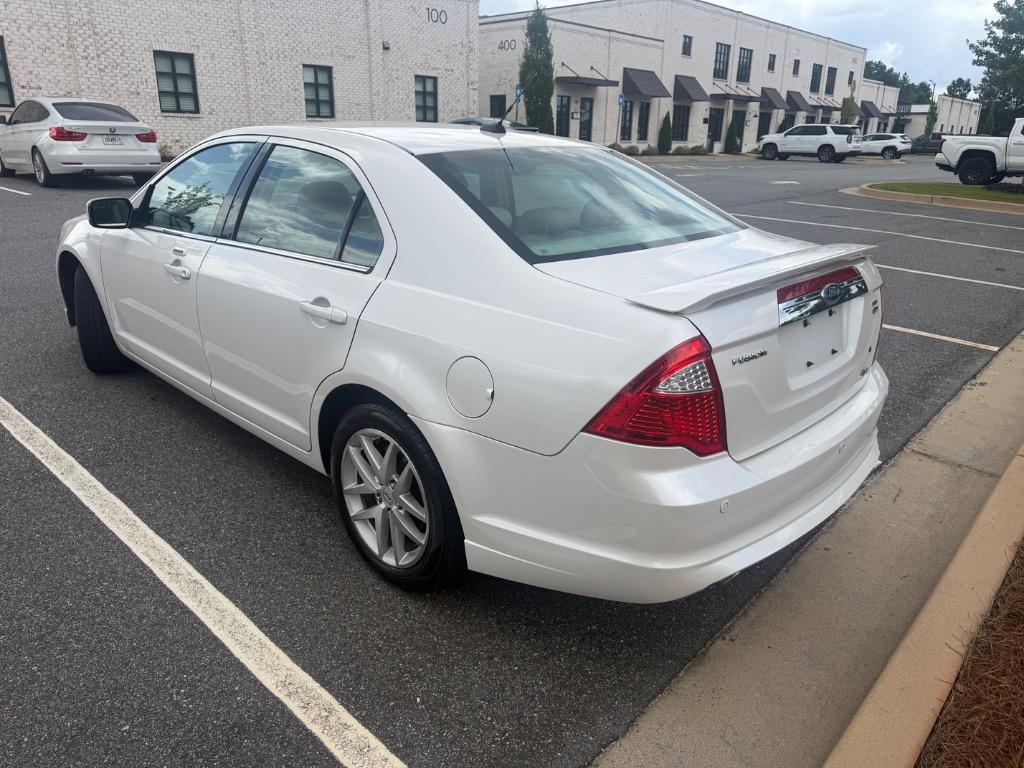 2010 Ford Fusion - $4,500