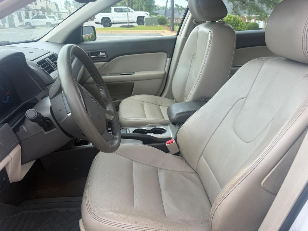 2010 Ford Fusion - $4,500