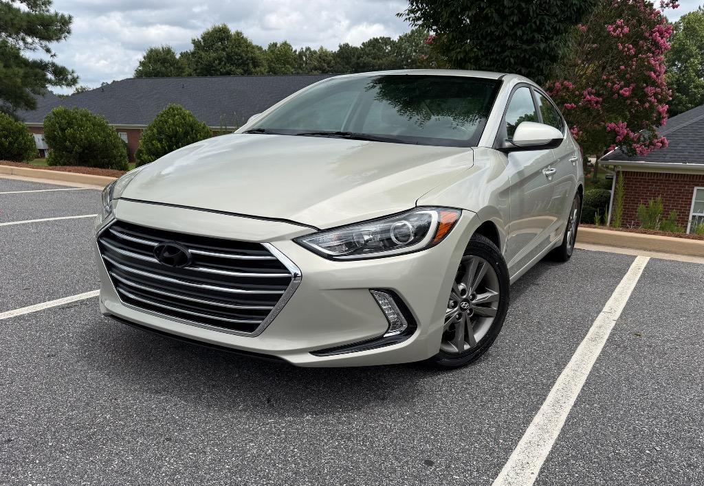 Gold 2017 Hyundai Elantra Sedan Front-Wheel Drive Automatic