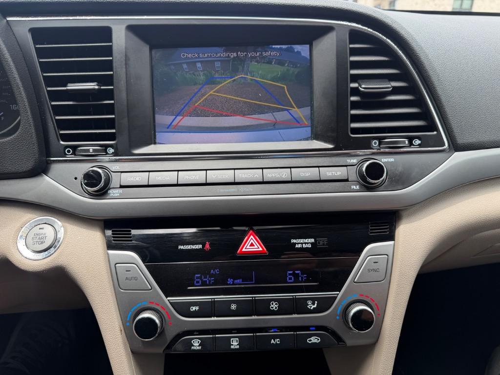 2017 Hyundai Elantra - $7,500