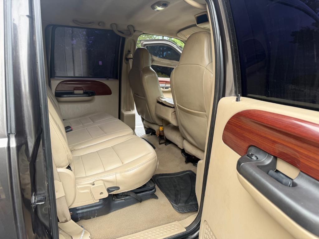 2006 Ford F250 - $6,200