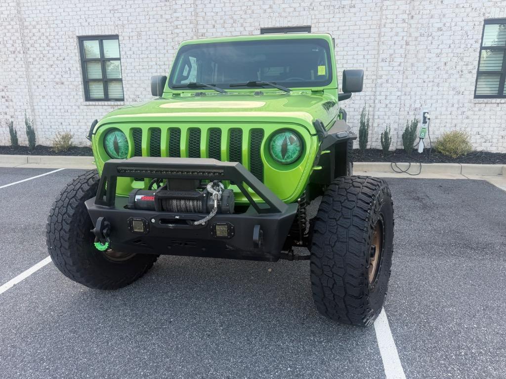 2020 Jeep Wrangler - $19,500