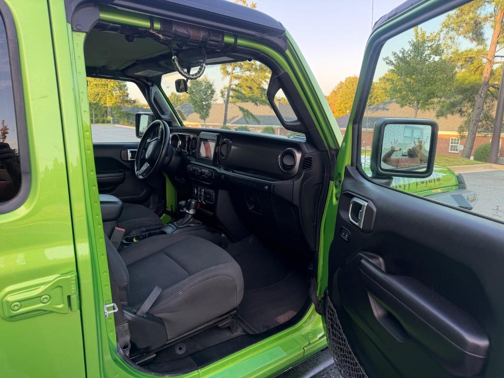 2020 Jeep Wrangler - $19,500