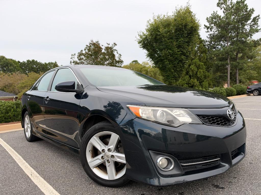 2013 Toyota Camry - $6,500