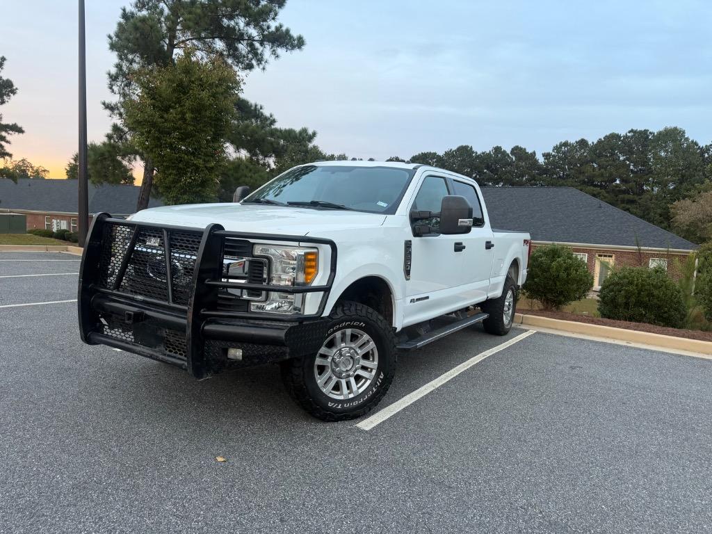 2017 Ford F-250 - $26,500