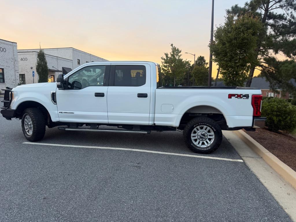 2017 Ford F-250 - $26,500