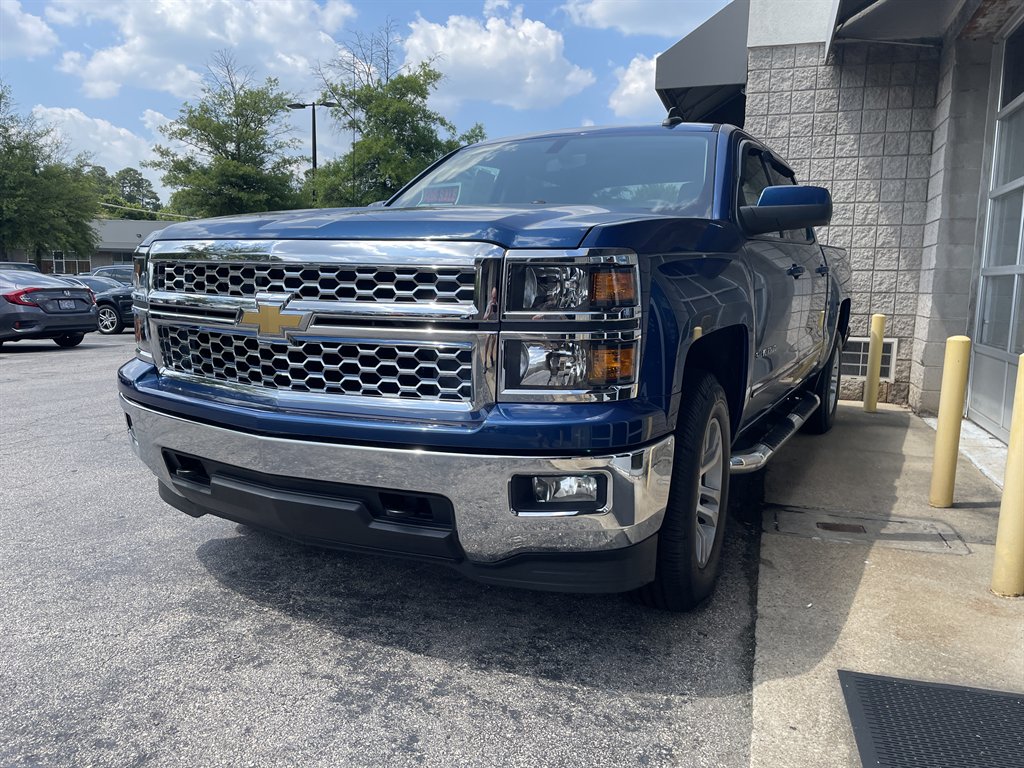 2015 Chevrolet Silverado - $20,495