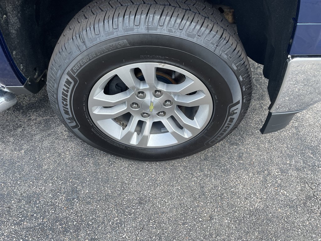 2015 Chevrolet Silverado - $20,495