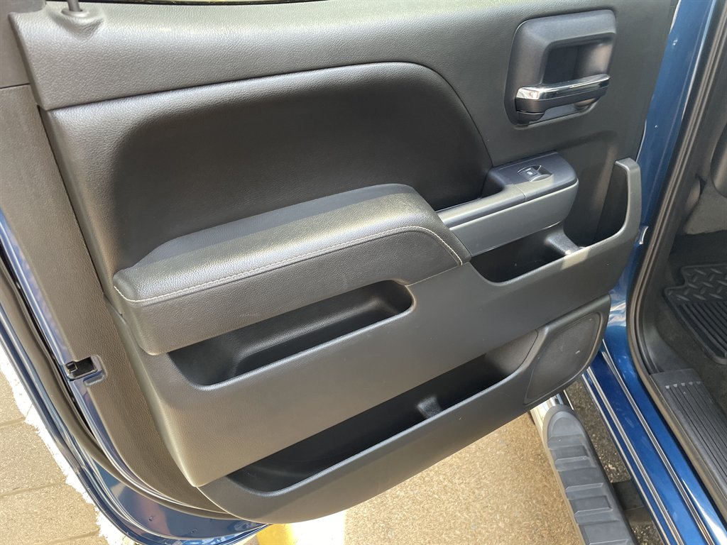 2015 Chevrolet Silverado - $20,495