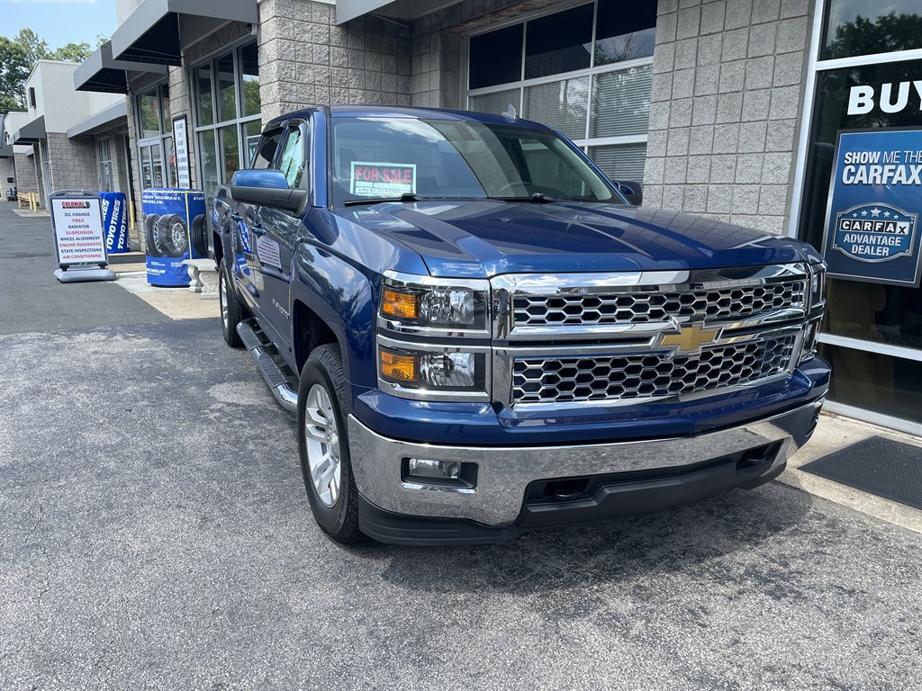 2015 Chevrolet Silverado - $20,495