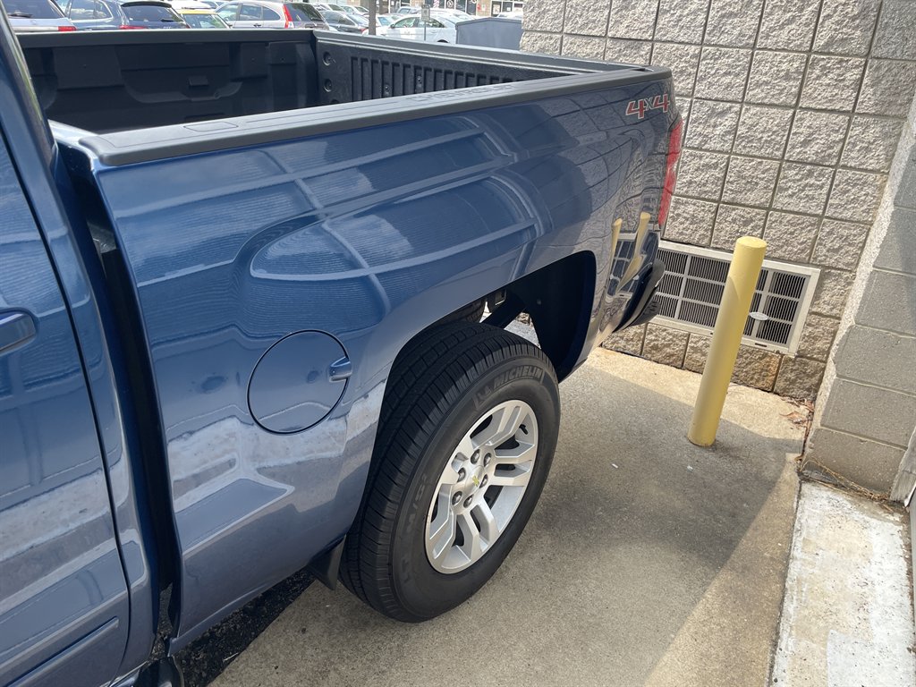 2015 Chevrolet Silverado - $20,495