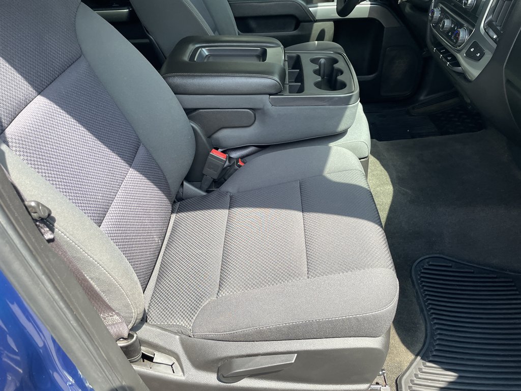 2015 Chevrolet Silverado - $20,495