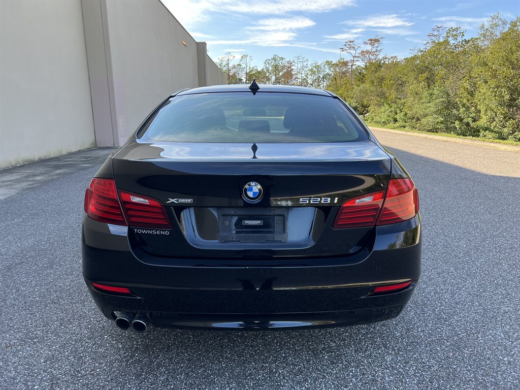 2014 BMW 528i - $10,999