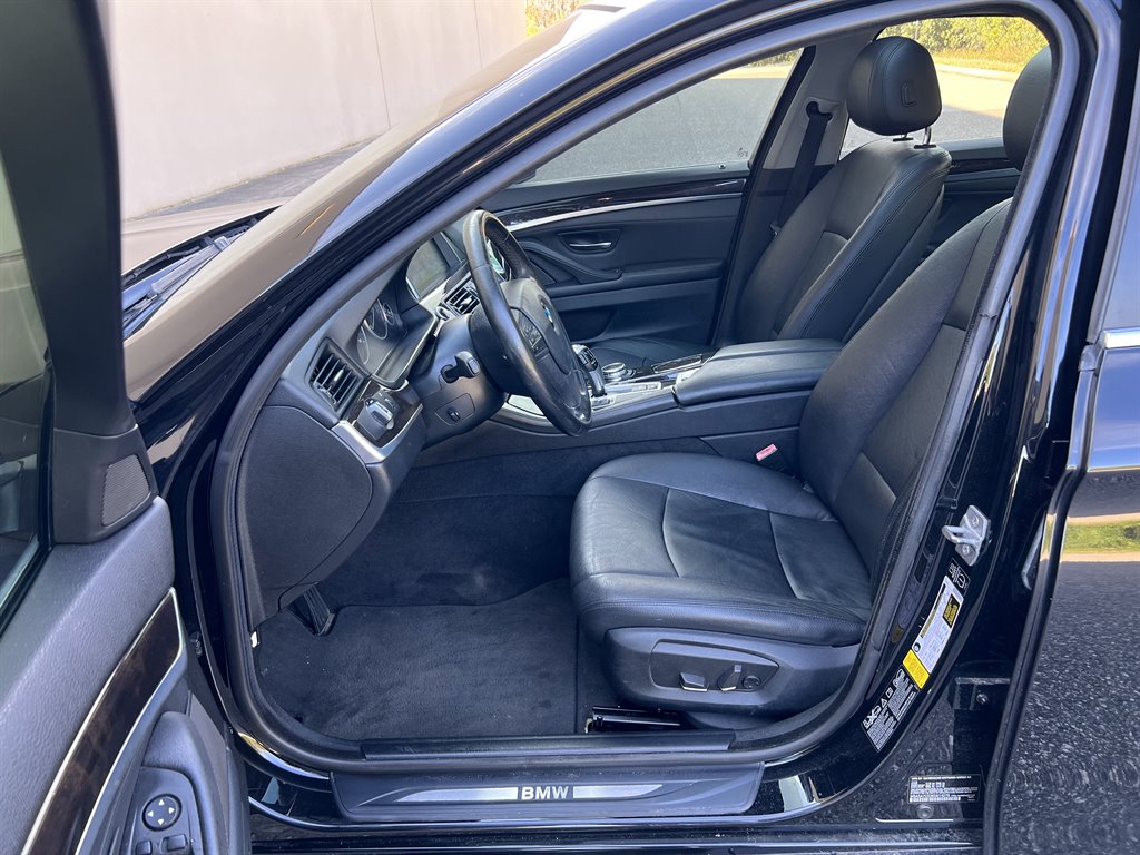 2014 BMW 528i - $10,999