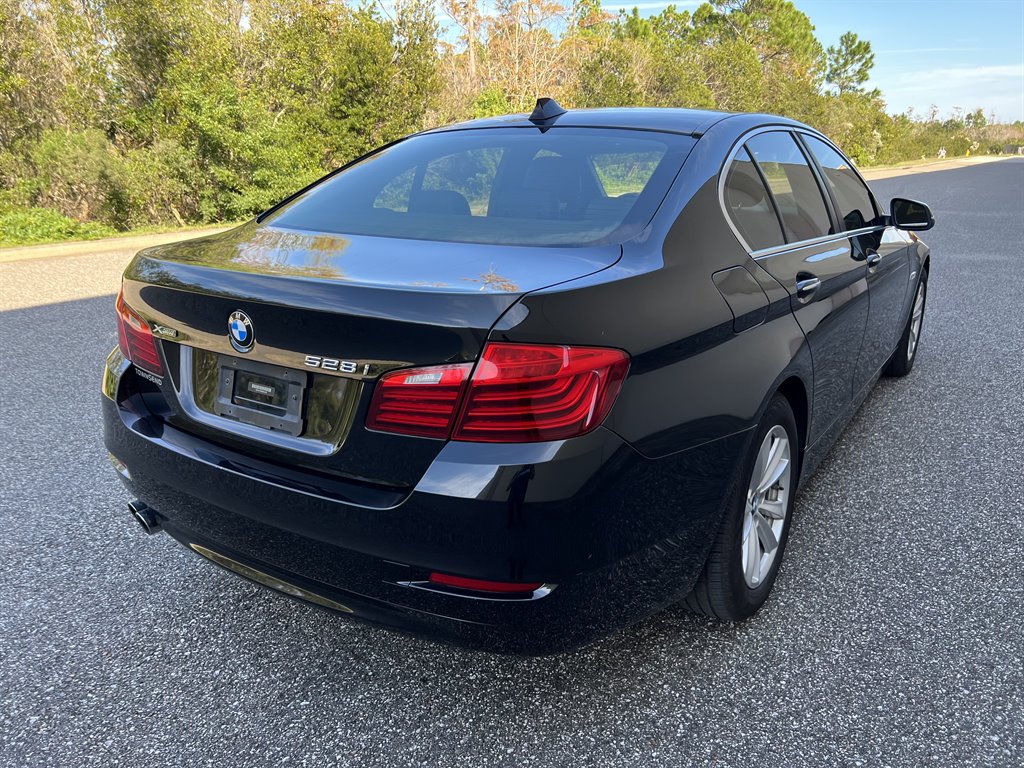2014 BMW 528i - $10,999