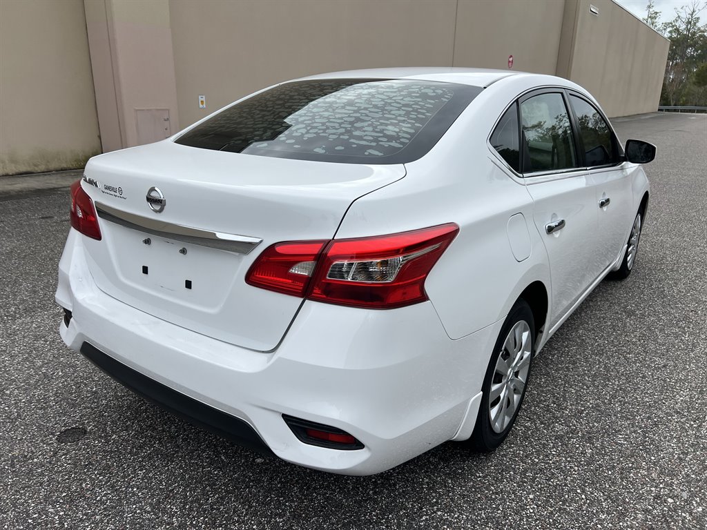 2019 Nissan Sentra S photo