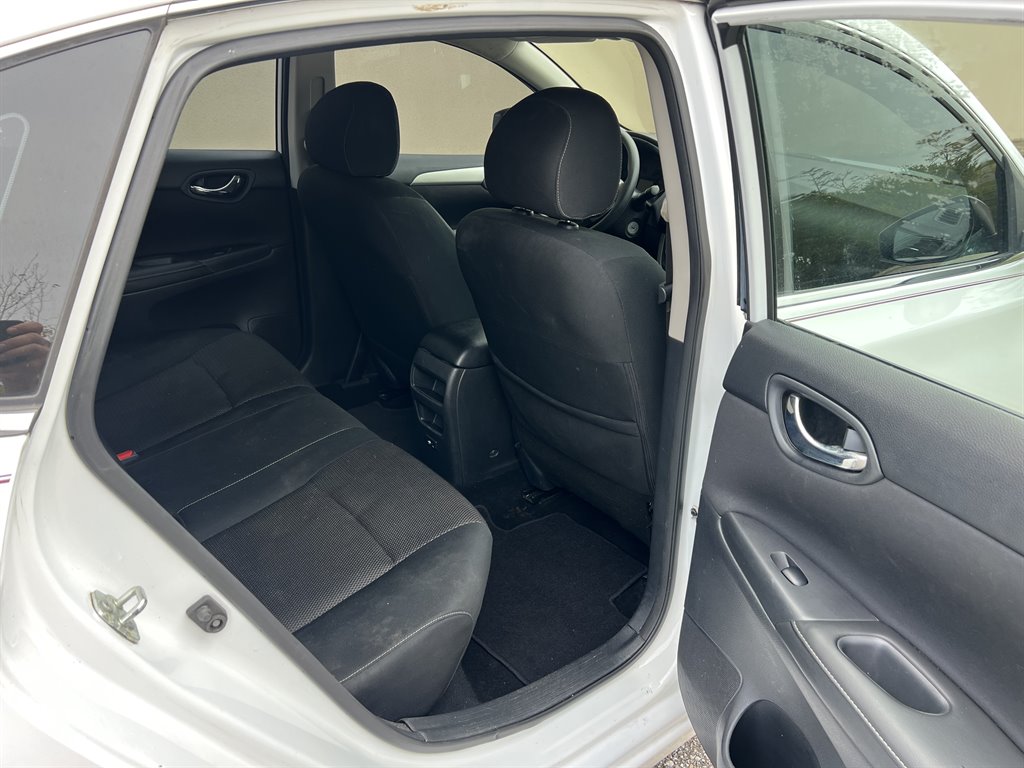 2019 Nissan Sentra S photo