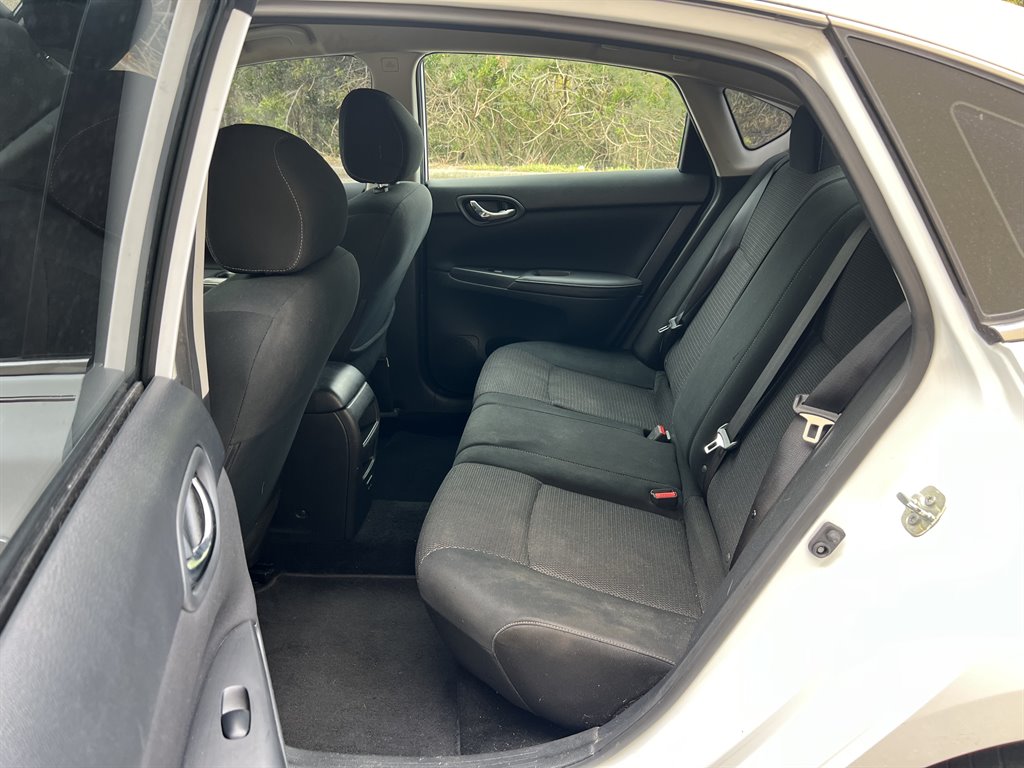 2019 Nissan Sentra S photo