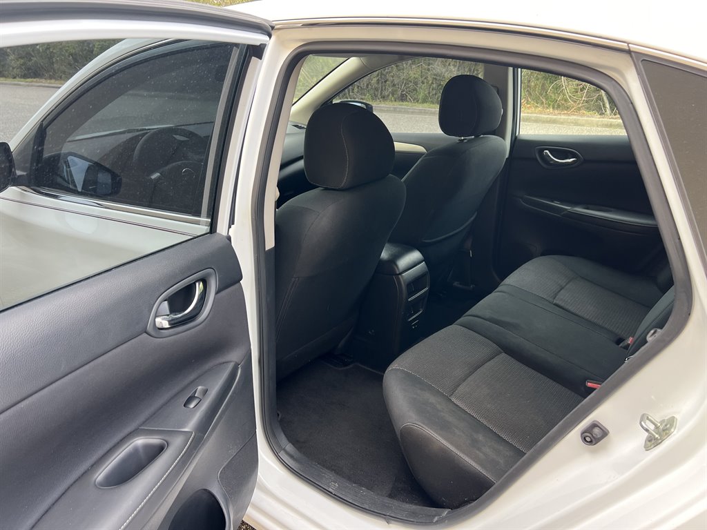 2019 Nissan Sentra S photo