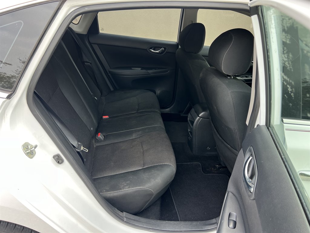 2019 Nissan Sentra S photo