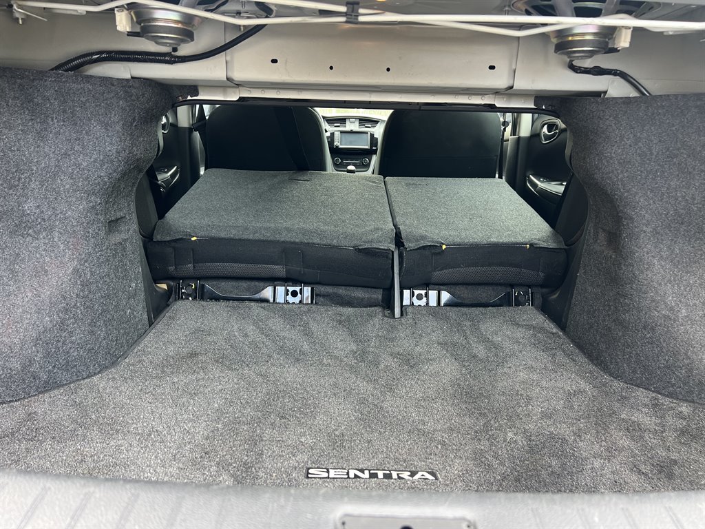 2019 Nissan Sentra S photo
