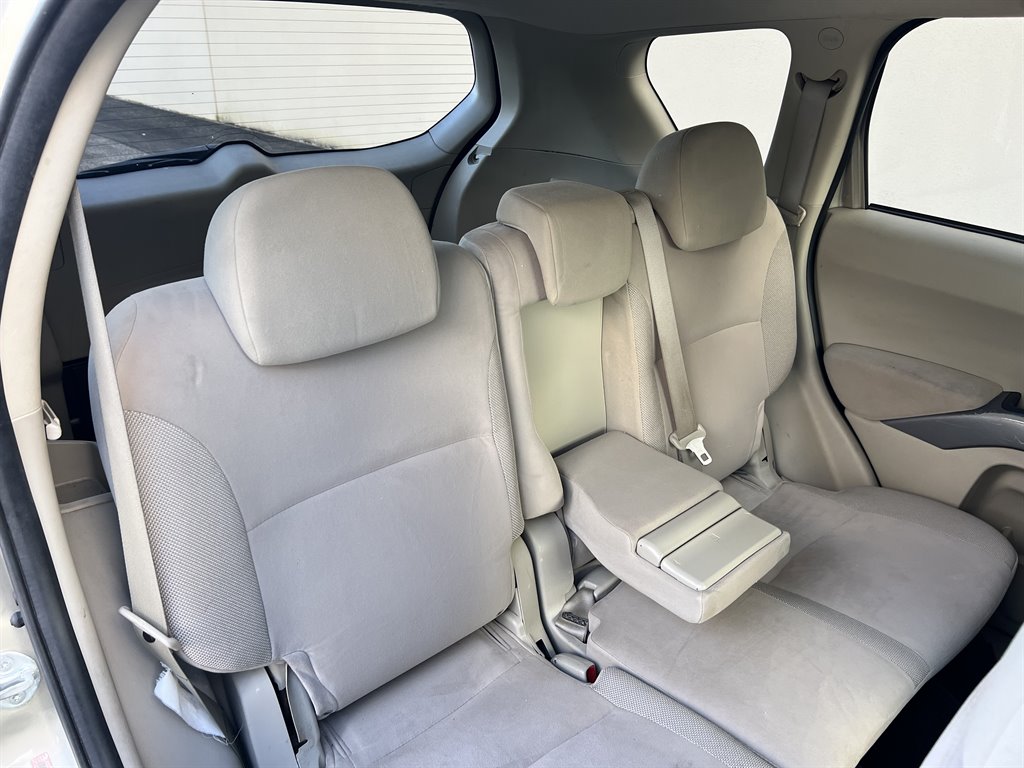 2008 Mitsubishi Outlander LS photo