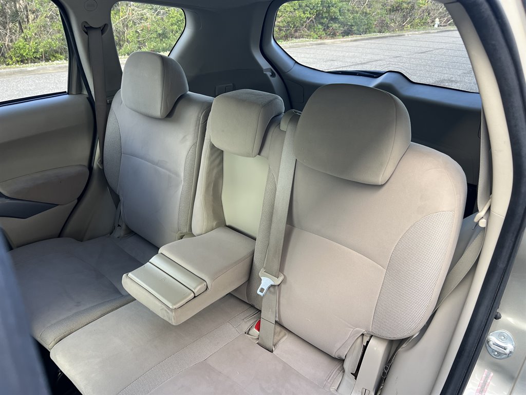 2008 Mitsubishi Outlander LS photo