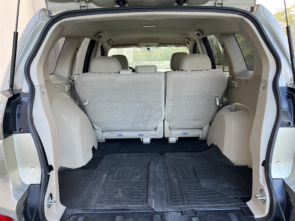 2008 Mitsubishi Outlander LS photo