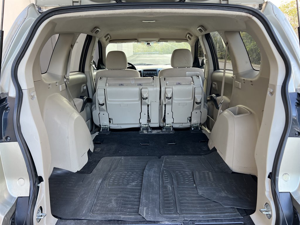 2008 Mitsubishi Outlander LS photo
