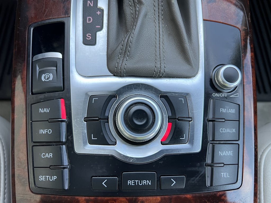 2011 Audi A6 3.0T quattro Premium photo