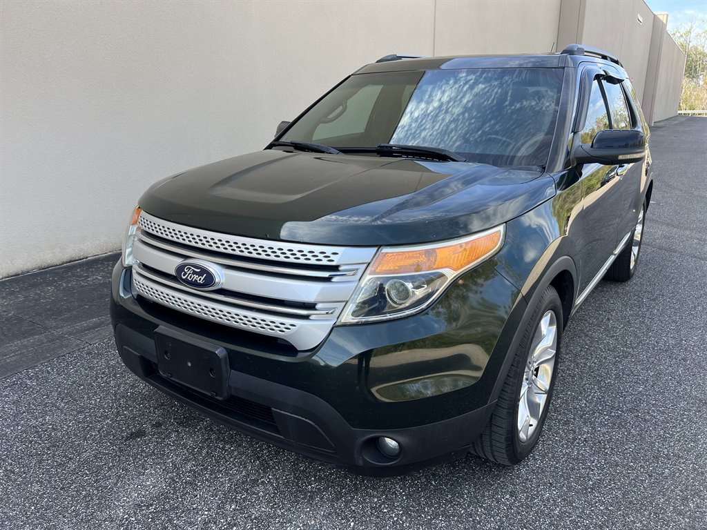 2013 Ford Explorer XLT photo