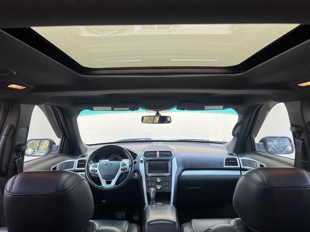 2013 Ford Explorer XLT photo