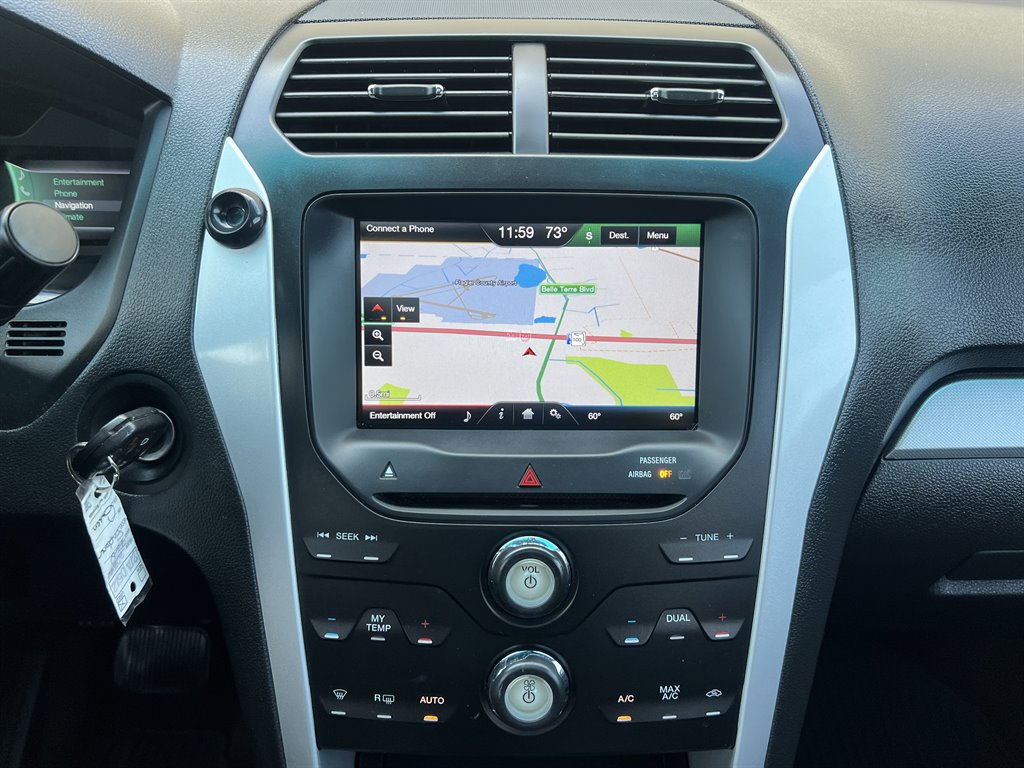 2013 Ford Explorer XLT photo