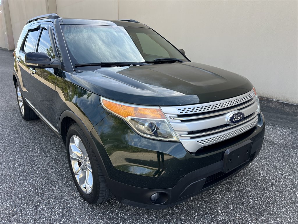 2013 Ford Explorer XLT photo