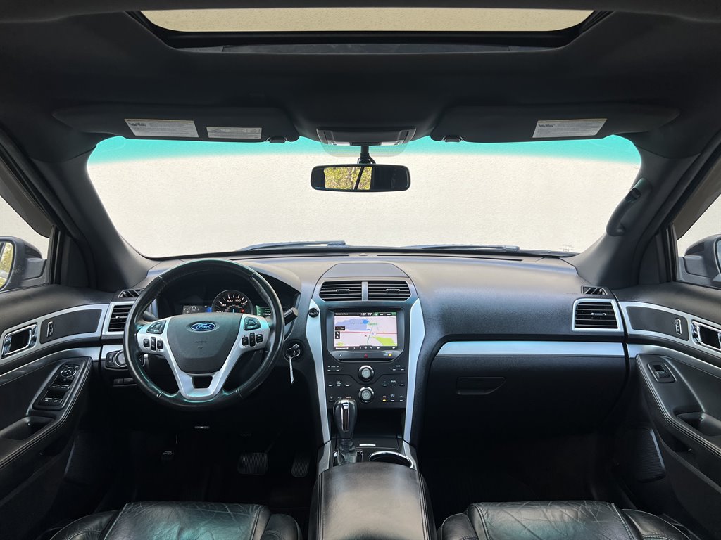 2013 Ford Explorer XLT photo