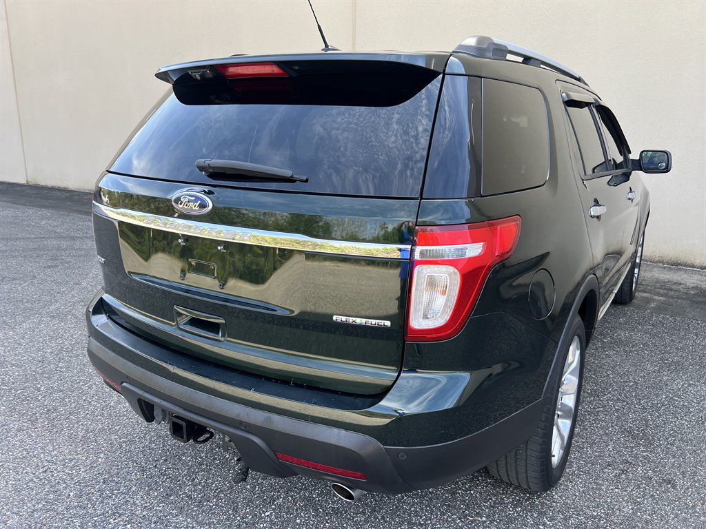 2013 Ford Explorer XLT photo