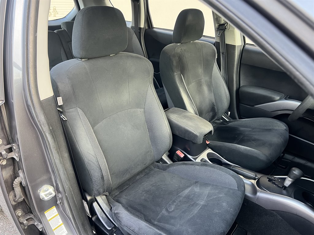 2007 Mitsubishi Outlander ES photo