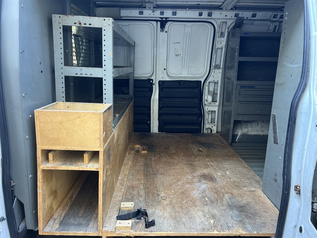 2004 Chevrolet Express 2500 2500 photo