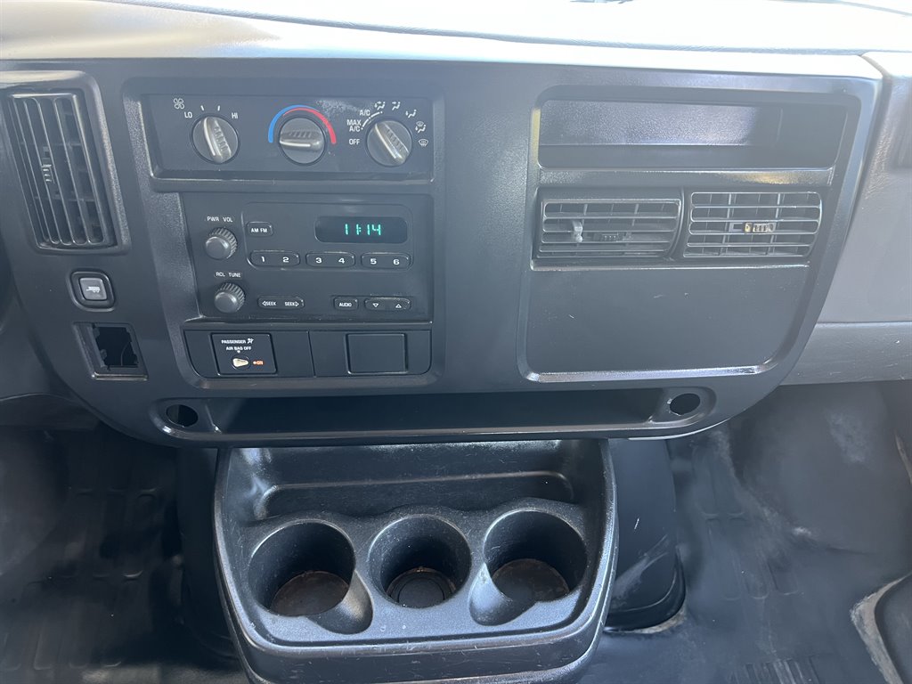 2006 Chevrolet Express 2500 2500 photo