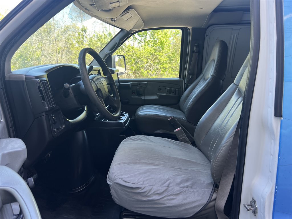 2006 Chevrolet Express 2500 2500 photo