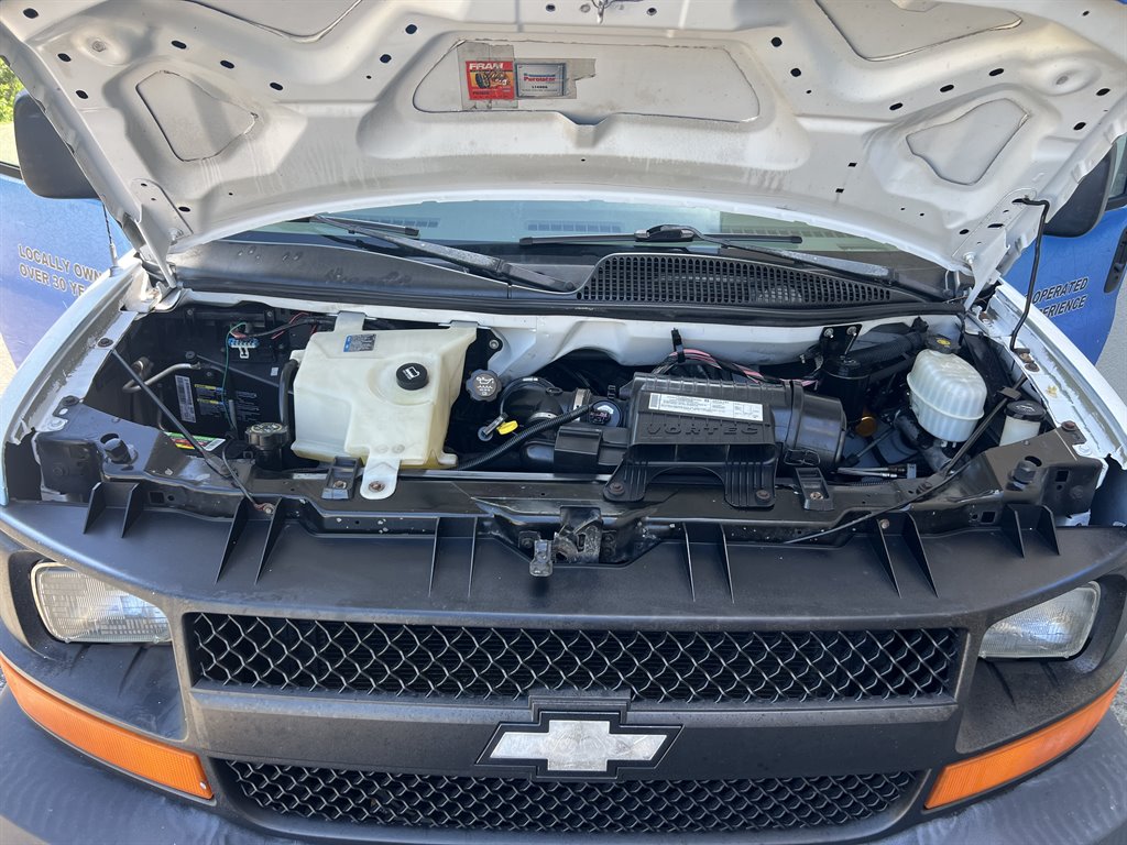 2006 Chevrolet Express 2500 2500 photo