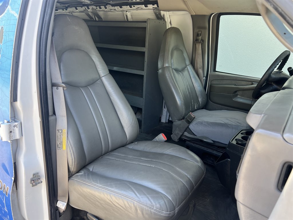2006 Chevrolet Express 2500 2500 photo
