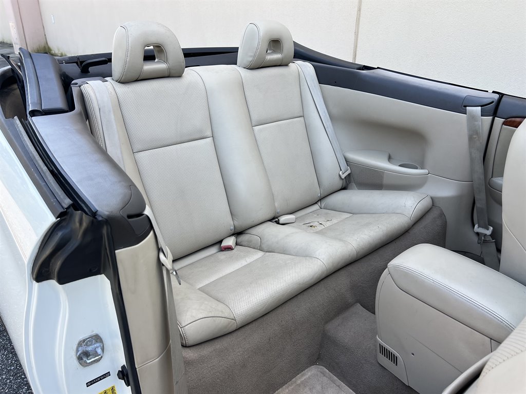 2008 Toyota Camry Solara SE V6 photo