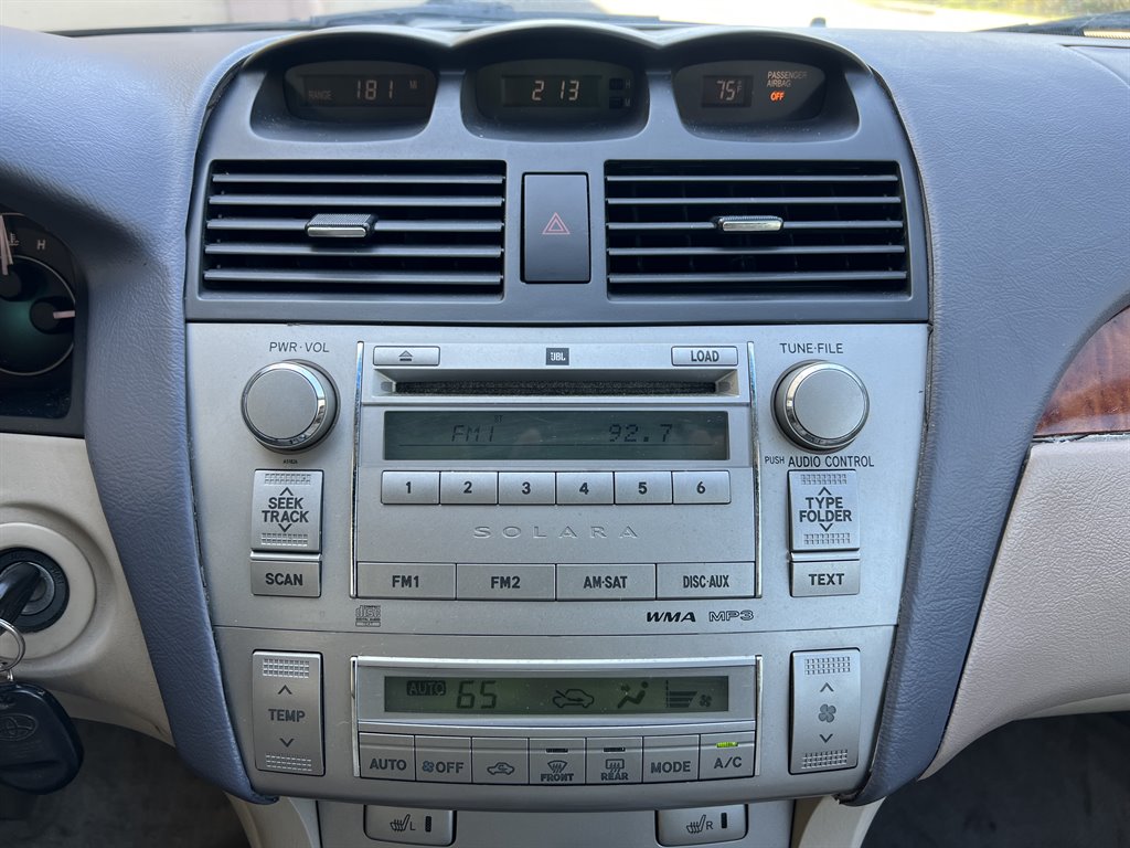 2008 Toyota Camry Solara SE V6 photo