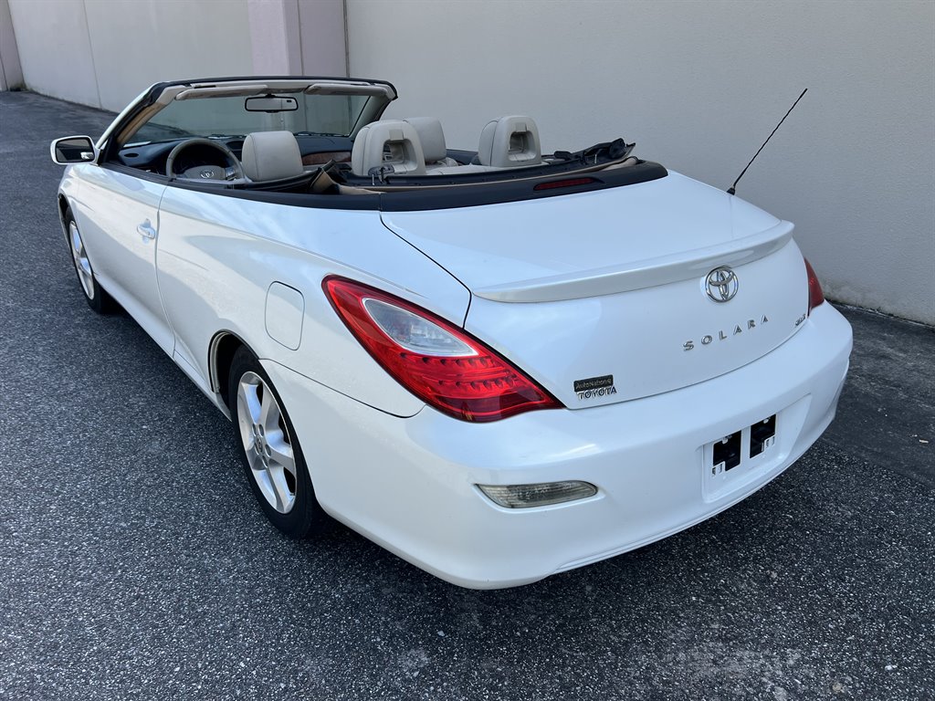 2008 Toyota Camry Solara SE V6 photo