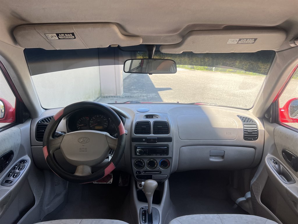 2005 Hyundai Accent GLS photo