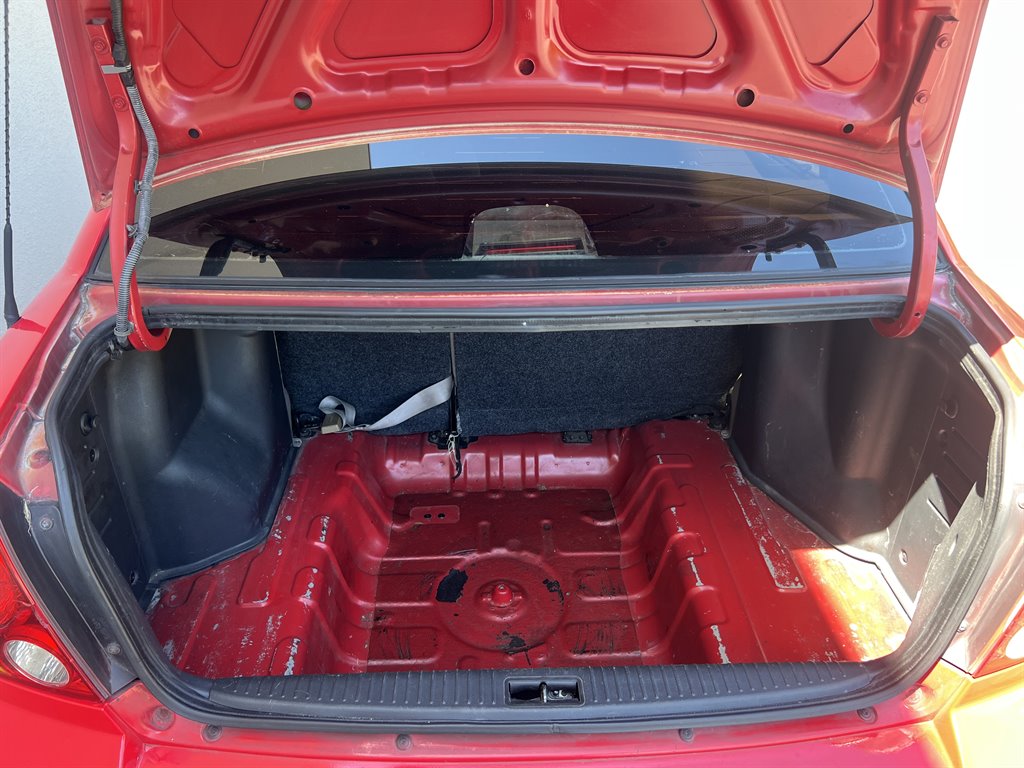 2005 Hyundai Accent GLS photo