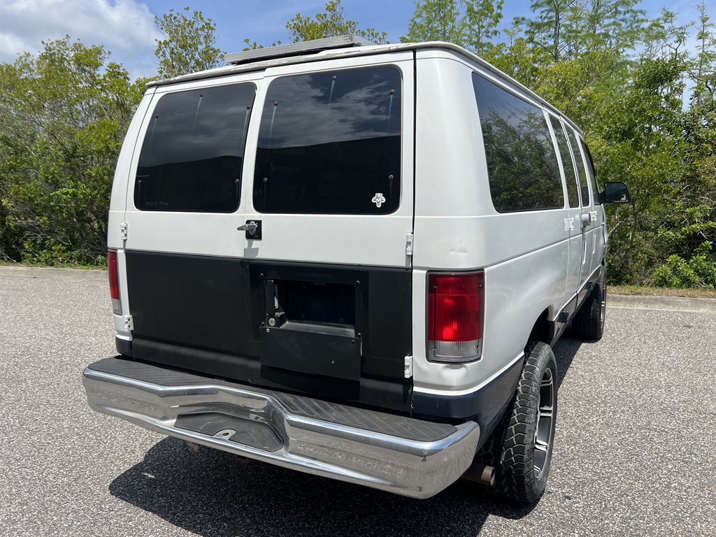 1998 Ford E-150 - $4,999