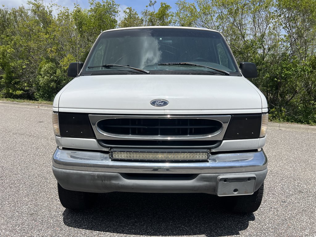 1998 Ford E-150 - $4,999