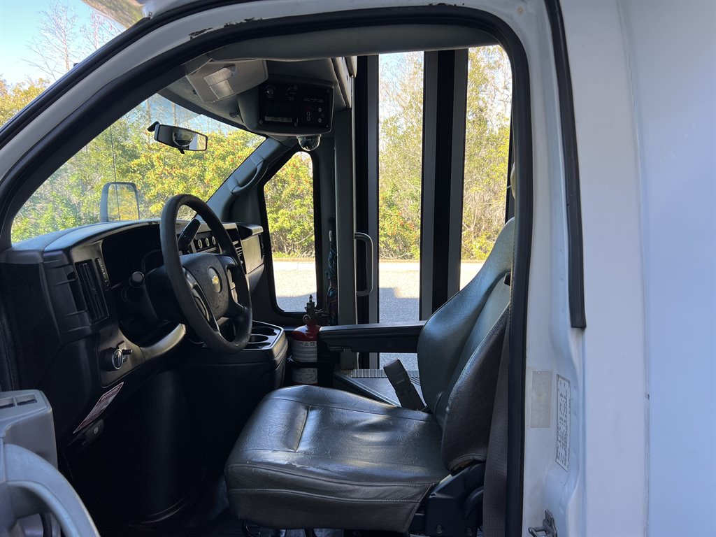 2013 Chevrolet Express - $7,999